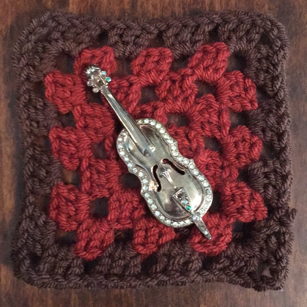 Vintage Cello Brooch